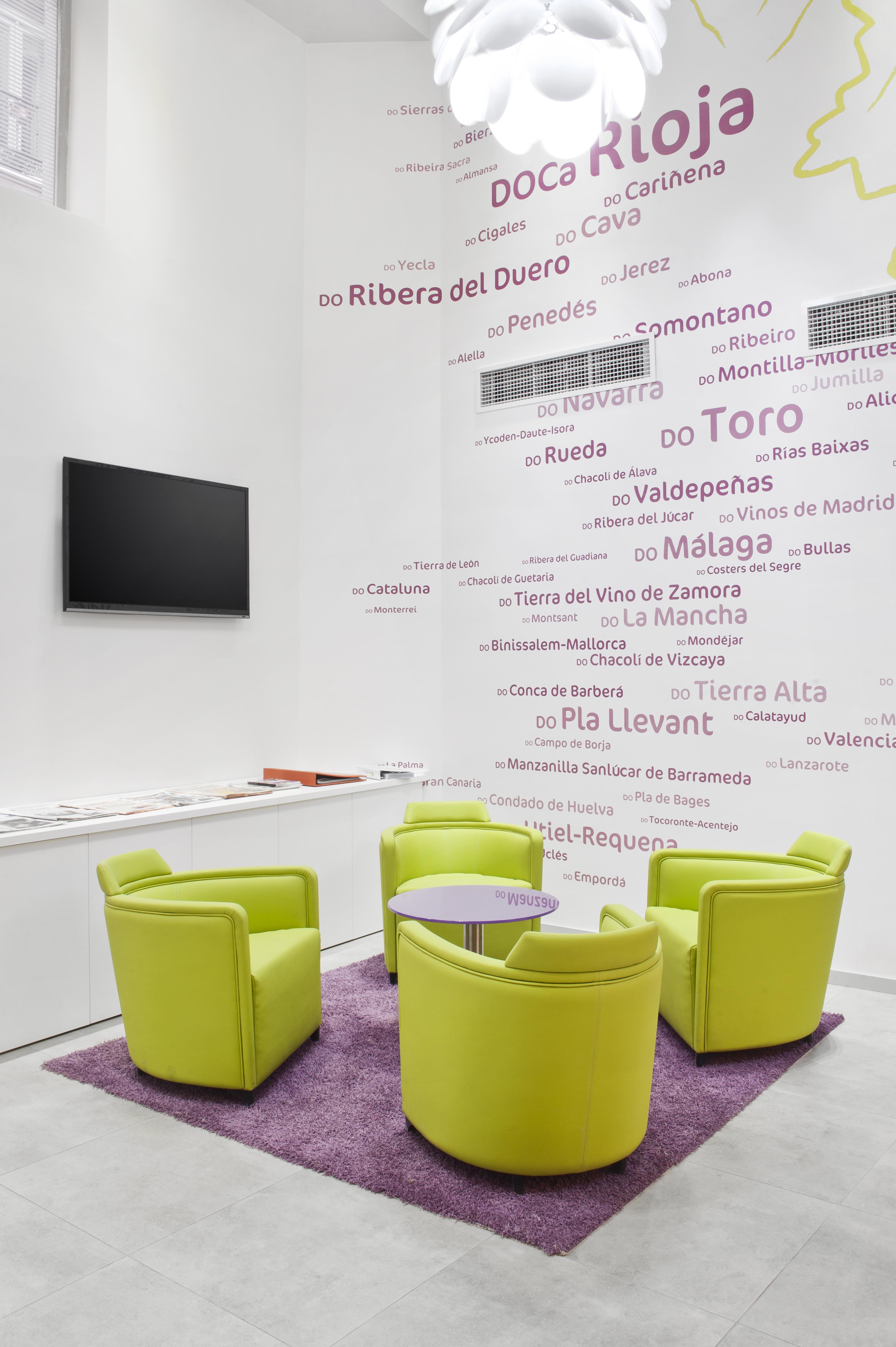 Отель Ibis Styles Madrid Prado Экстерьер фото